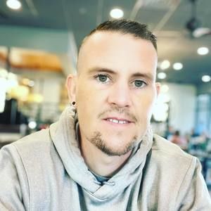 Meet your Posher, Jeffrey